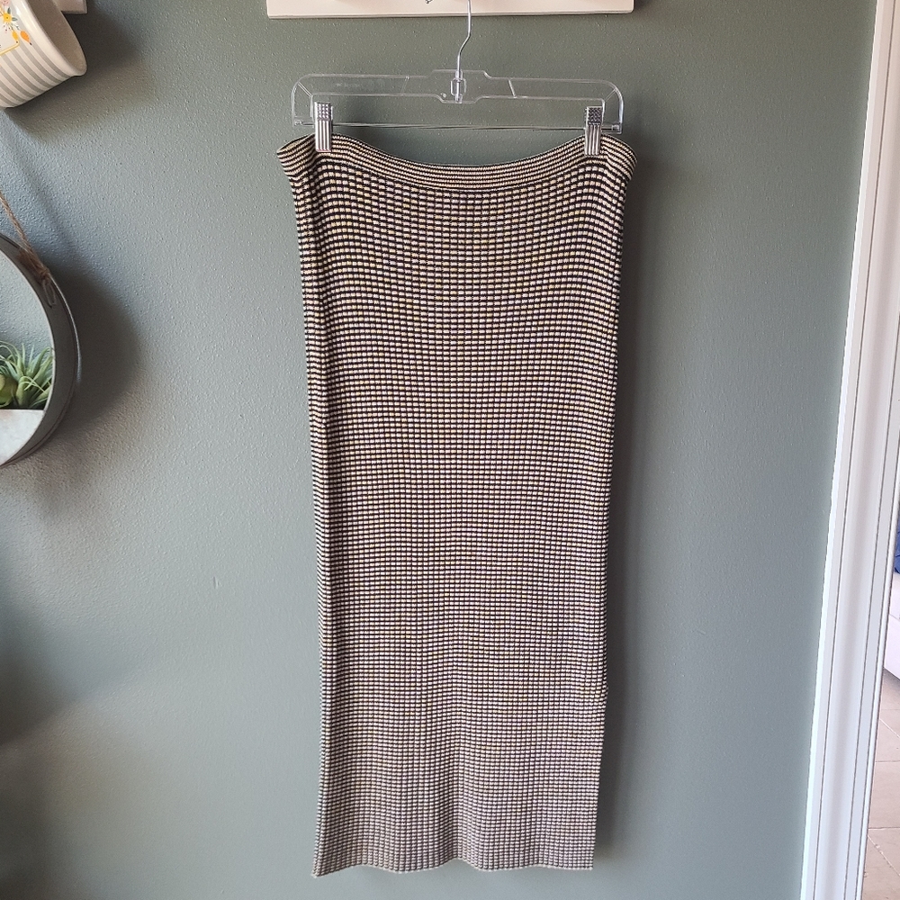 Theory Midi Skirt in Navy, Tan and Yellow, Size Large